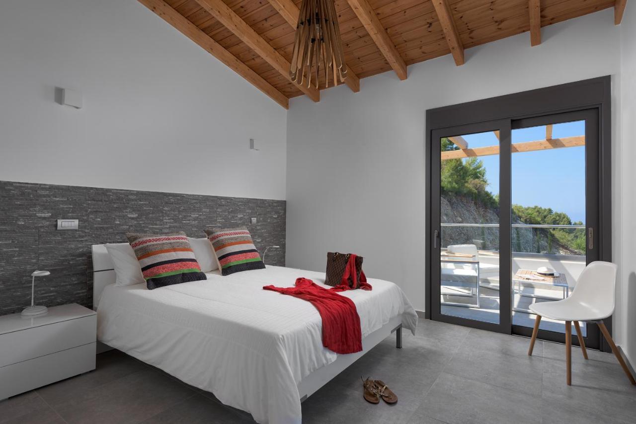 Kathisma Bay Villas - Luxury Villas - Villa Helios Kalamítsi Exterior foto